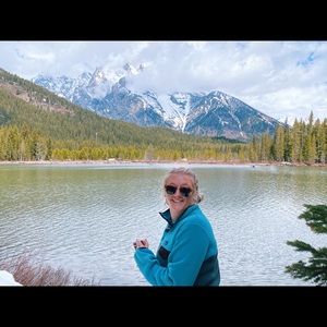 Meet your Posher, Gabby